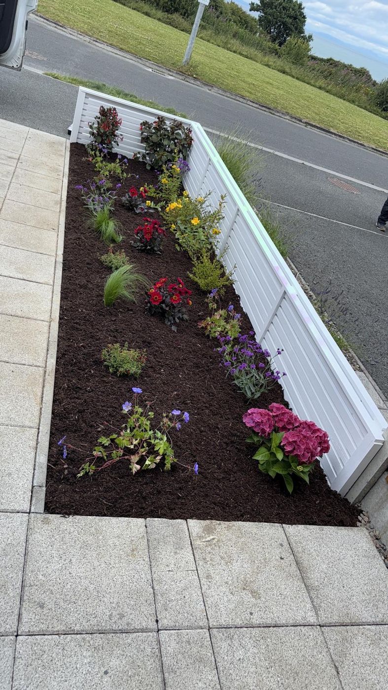 Planted Border — JAID job