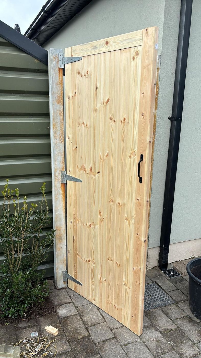 Internal Door Fit — JAID job