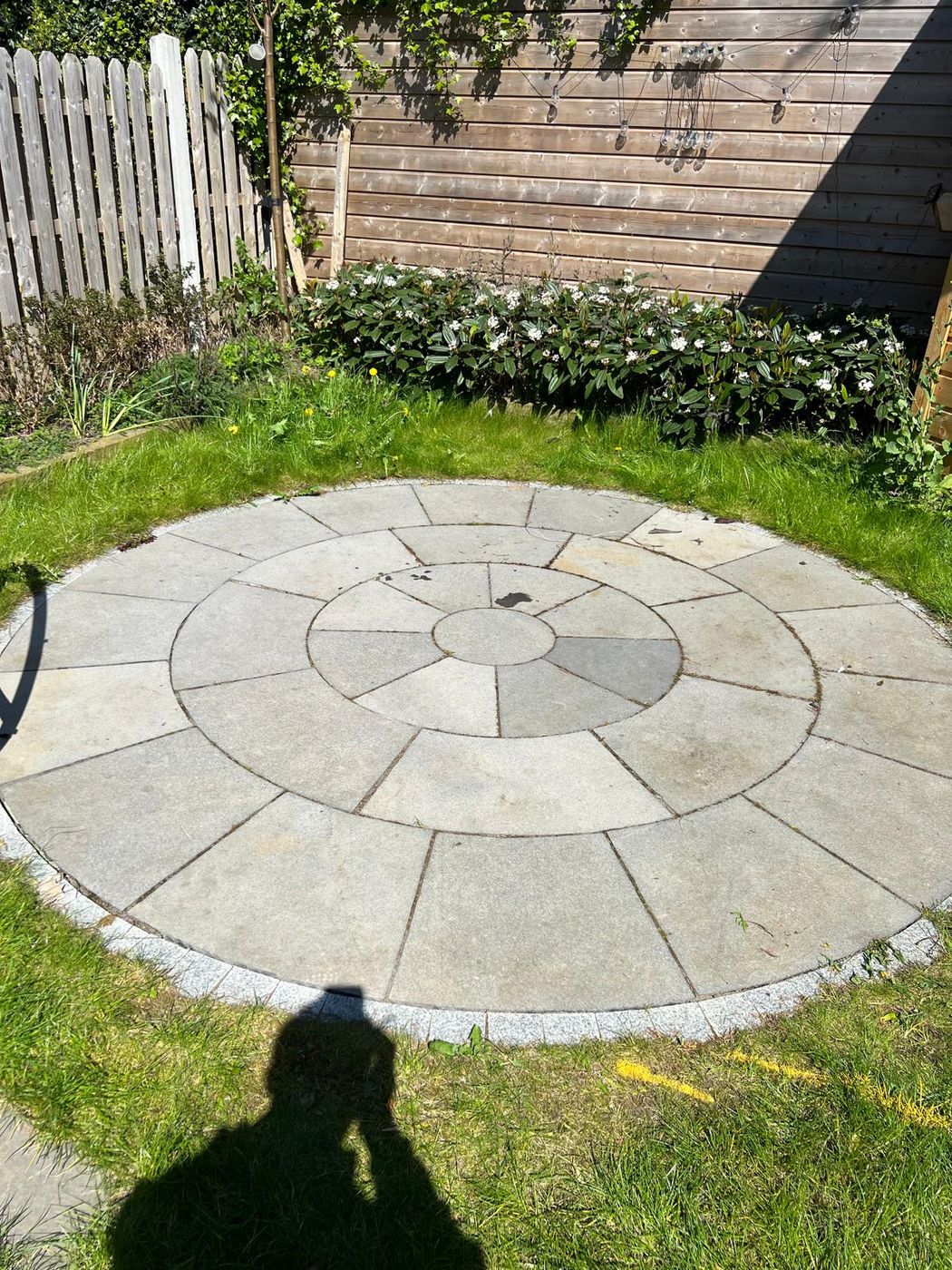 Circular Patio — JAID job
