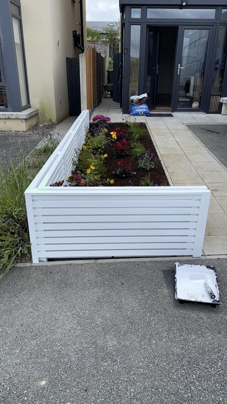 Built-in Planter — JAID job